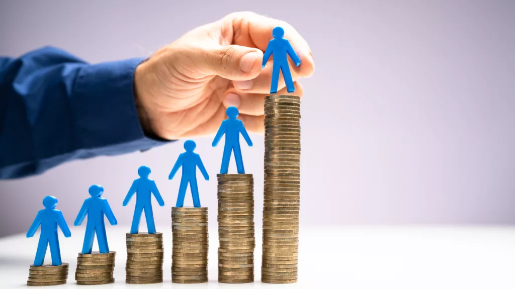 Új minimálbér, garantált bérminimum már 2023 december 1 től